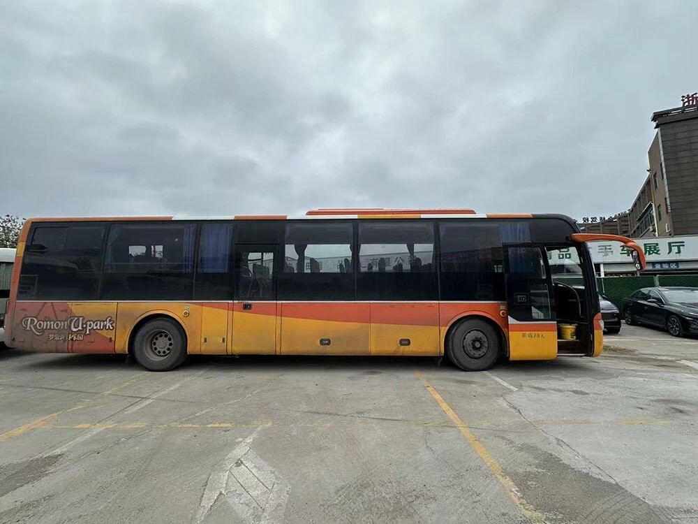 70-seats-used-diesel-bus-3--628774 70-seats-used-diesel-bus-3--628774
